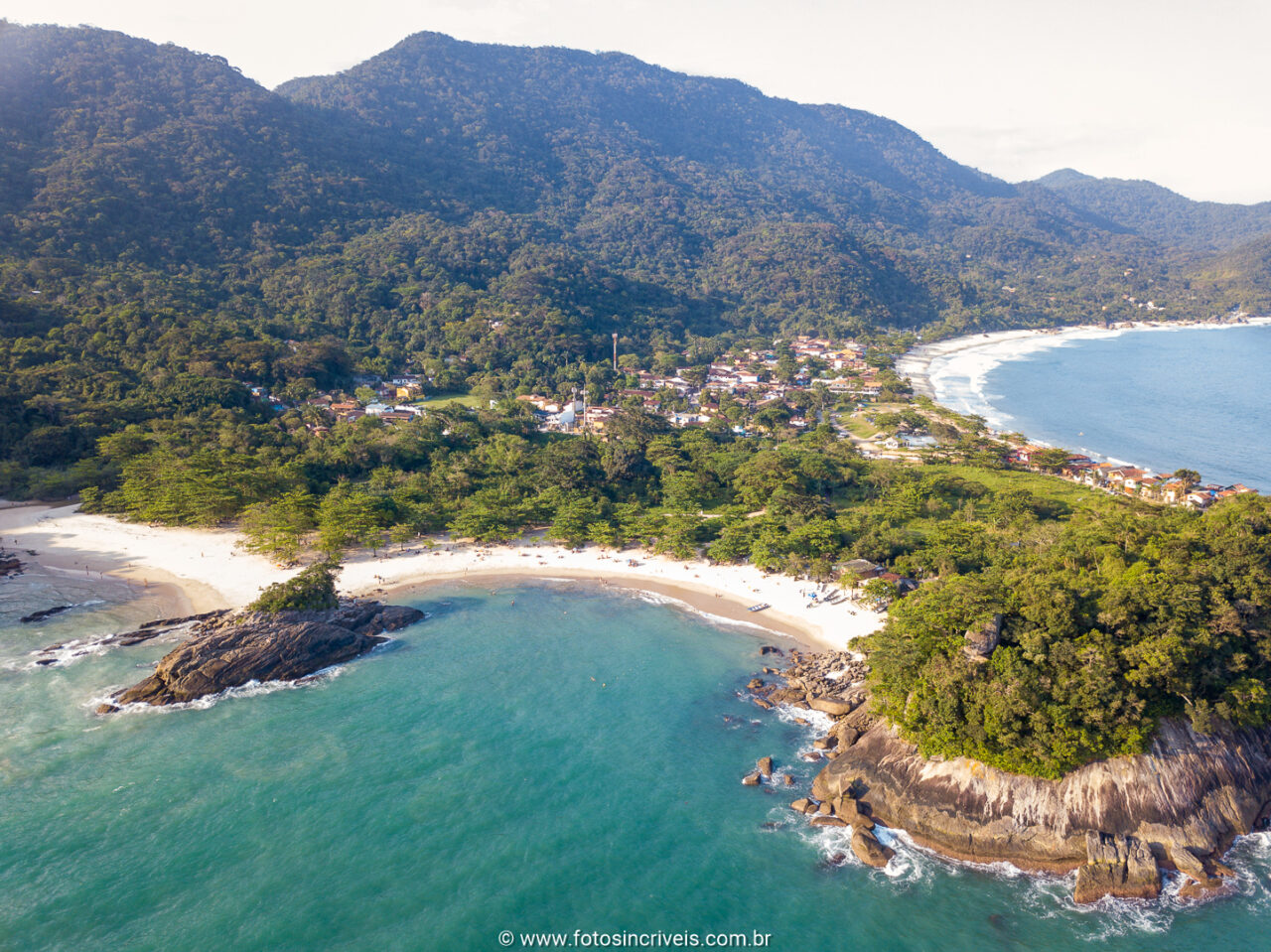 Praia do Meio, Trindade, Paraty